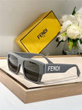 FENDI Roma FE40118 Sunglasses shape Women's