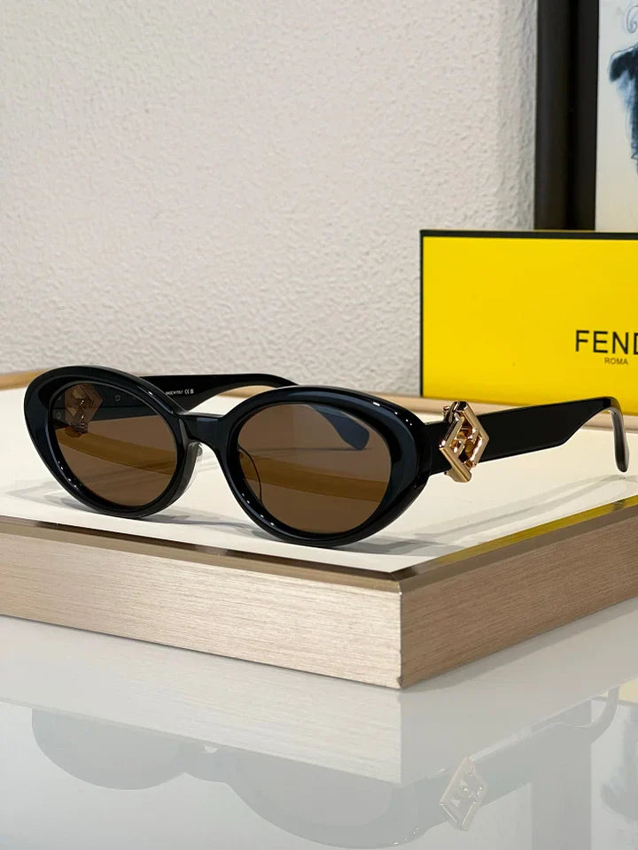 FENDI FF Logo Fendi Diamond Black Acetate Oval Sunglasse