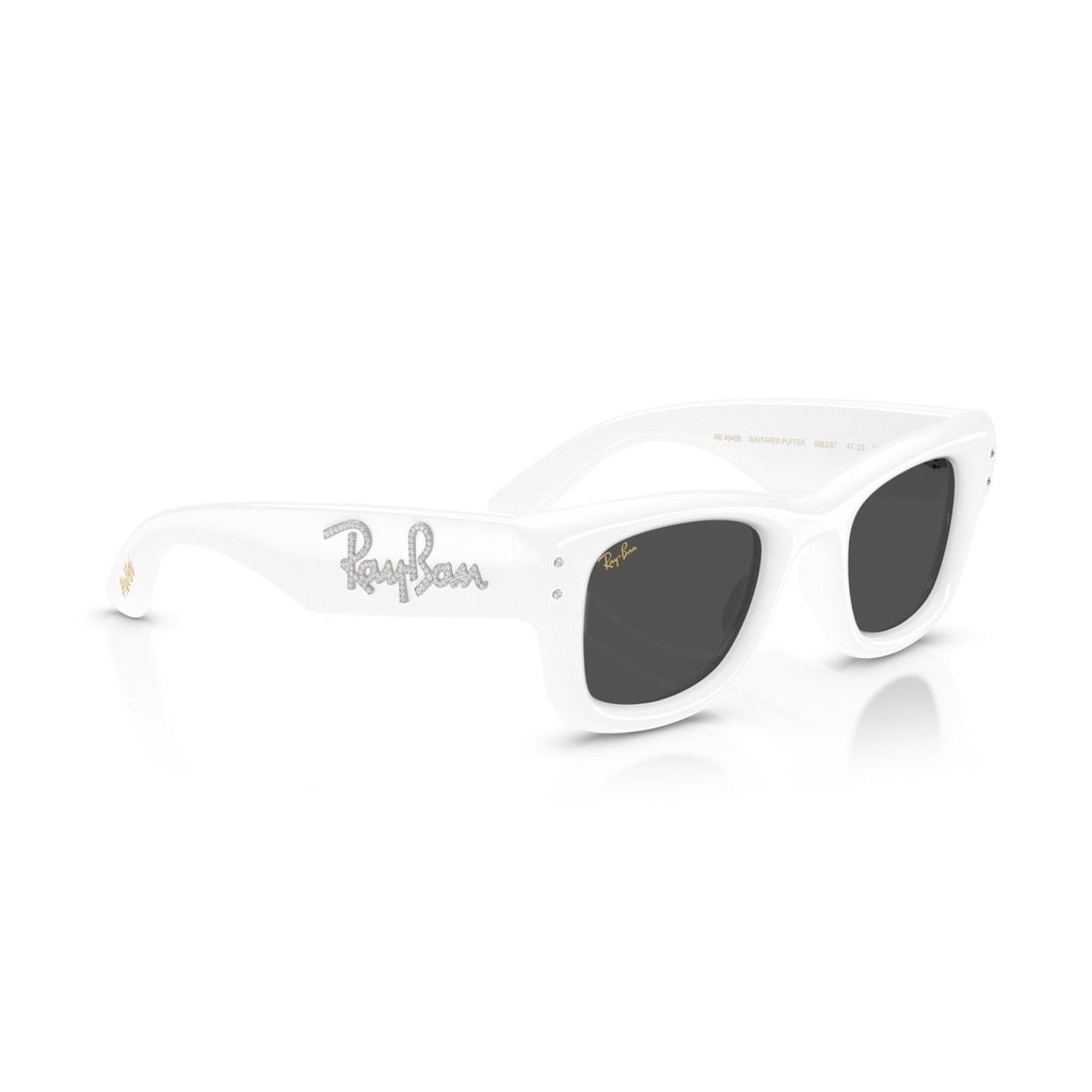 Ray-Ban RB 4940B Wayfarer Puffer 686387 Bianco E Strass | Occhiale Da Sole Unisex